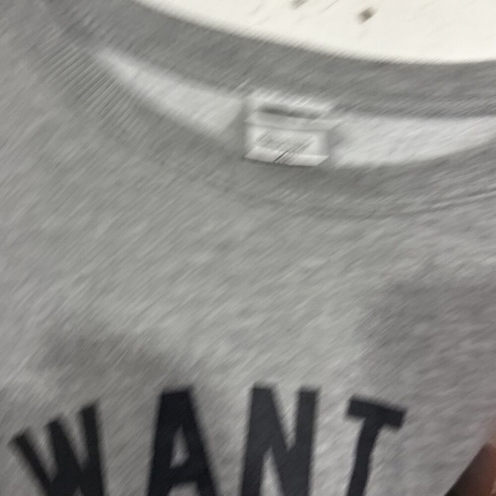 MTV Women’s Gray I Want My MTV Cropped Sweatshirt XL Lace up peek a boo sides - Picture 5 of 6